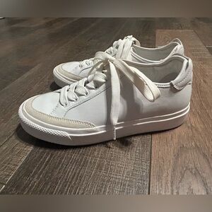 Like new Rag and bone “Army” leather sneakers. Size 39 (9)